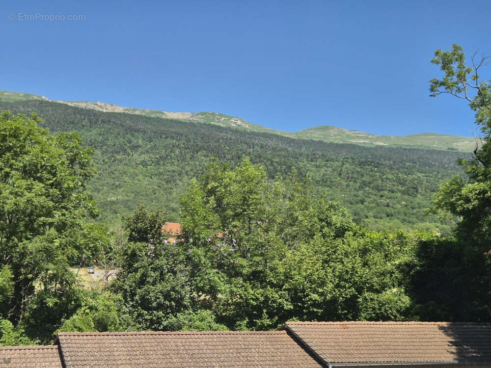Appartement à CROZET
