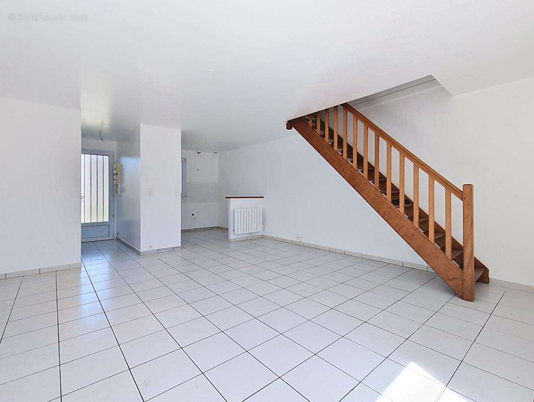 Maison à LA TURBALLE