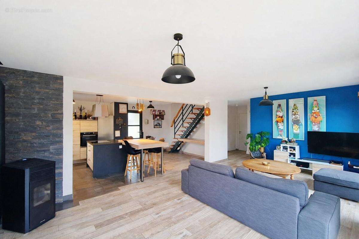 Maison à LANDIVISIAU