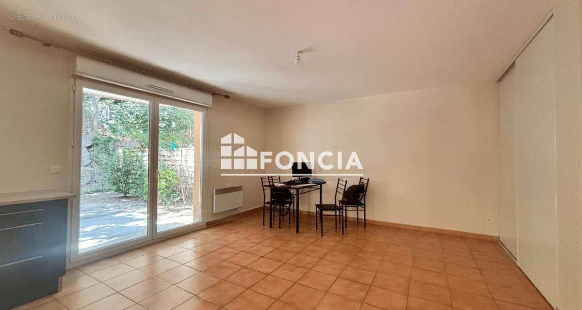 Béziers – Rez-de-jardin T3 de 54m² avec jardin privatif de 70m² et parking en résidence sécurisée - photo 7