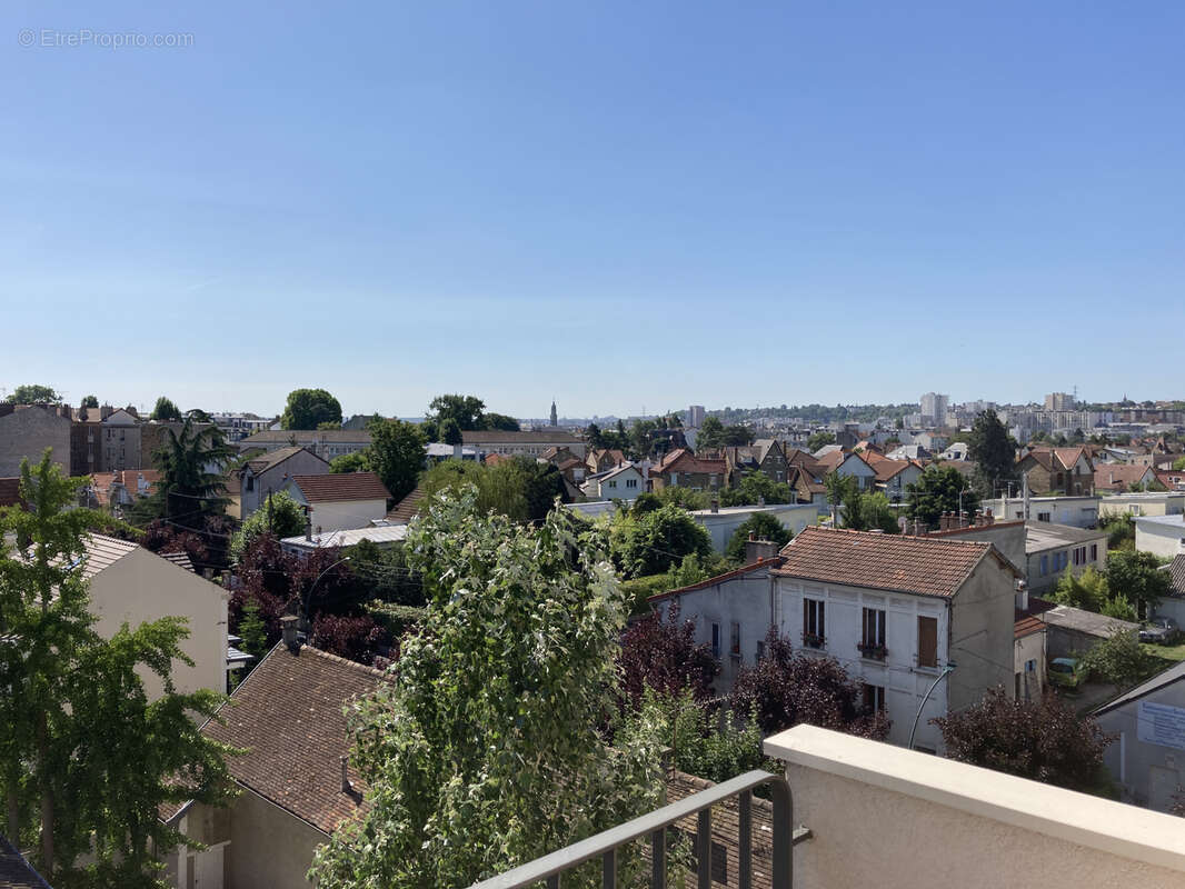 Appartement à LE RAINCY