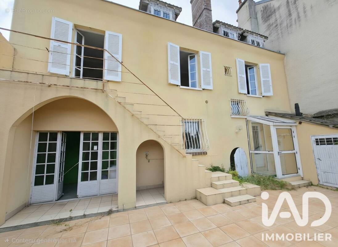 Photo 1 - Maison à VILLIERS-LE-MORHIER