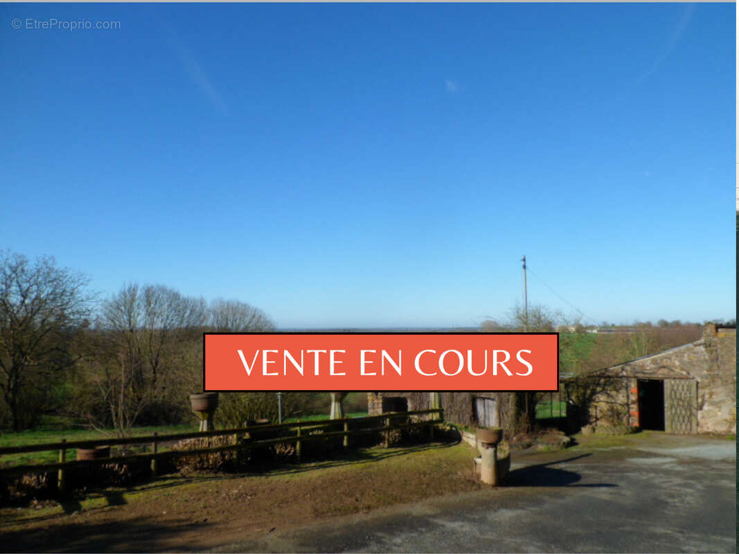 Maison à MENOMBLET