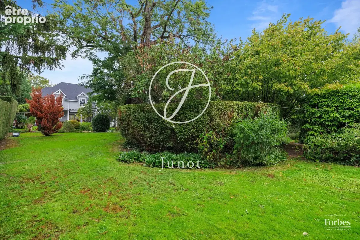 Meudon - BELLEVUE - Maison 300 m² - 5 chambres - Terrain 1 425 m² - photo 4