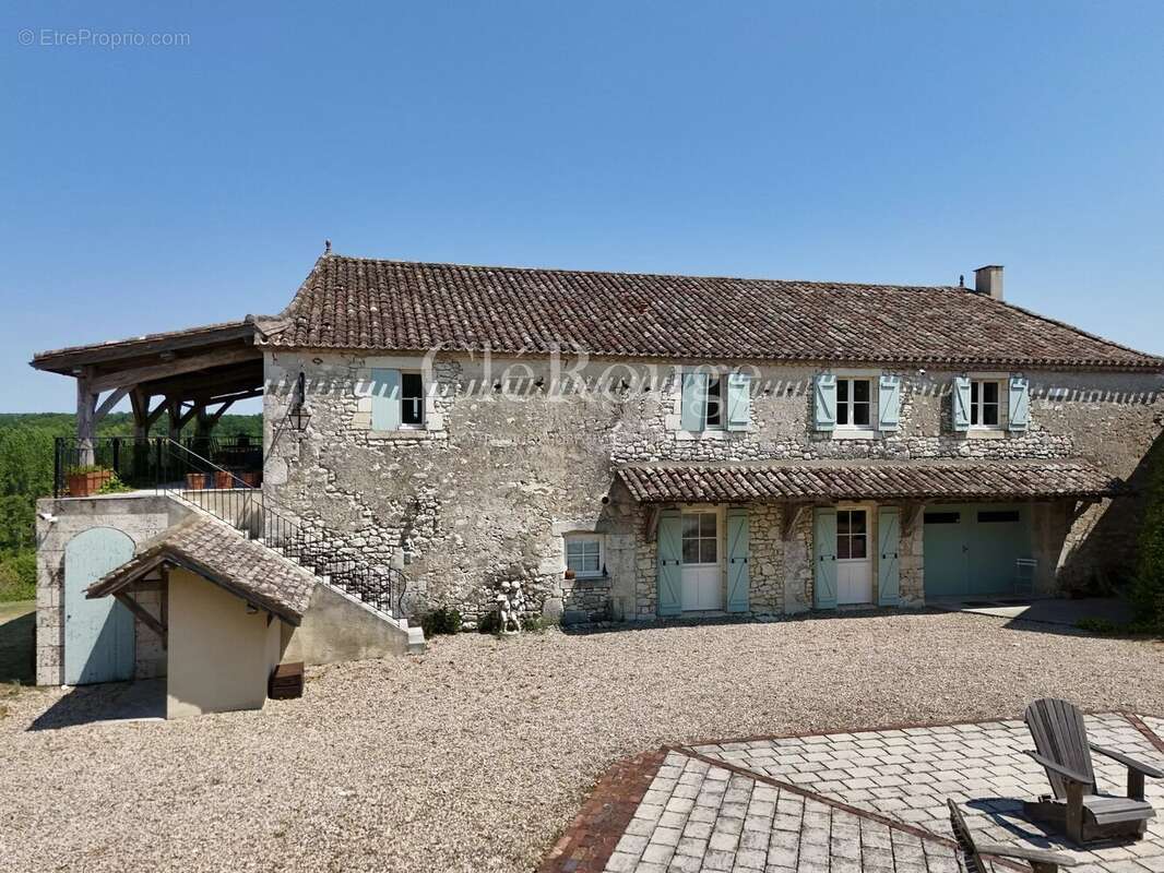 Proche d'Eymet – Ancien domaine du XVe siècle avec maison d'amis, piscine à débordement et près de 4 hectares - photo 41