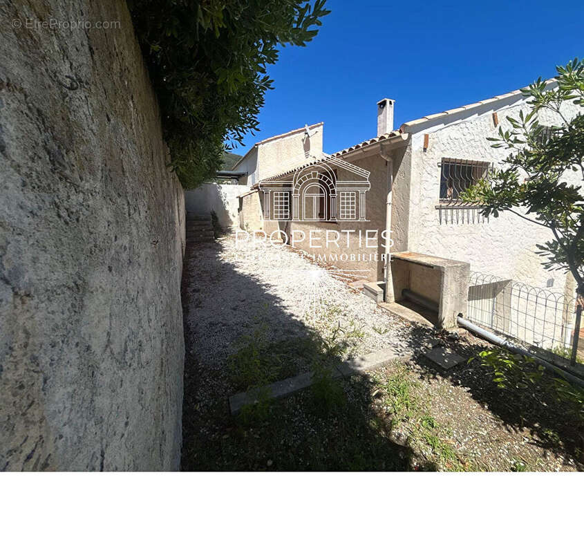 Appartement à LE LAVANDOU