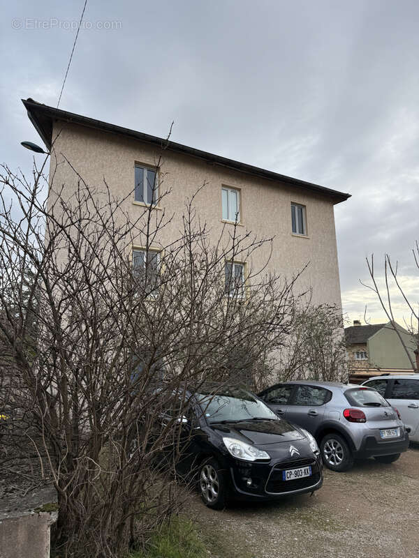 Appartement à MIRIBEL