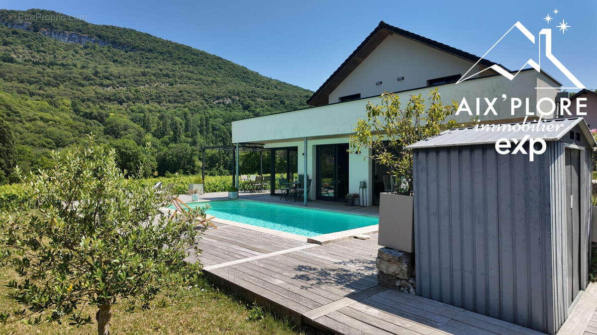 Maison à BRISON-SAINT-INNOCENT