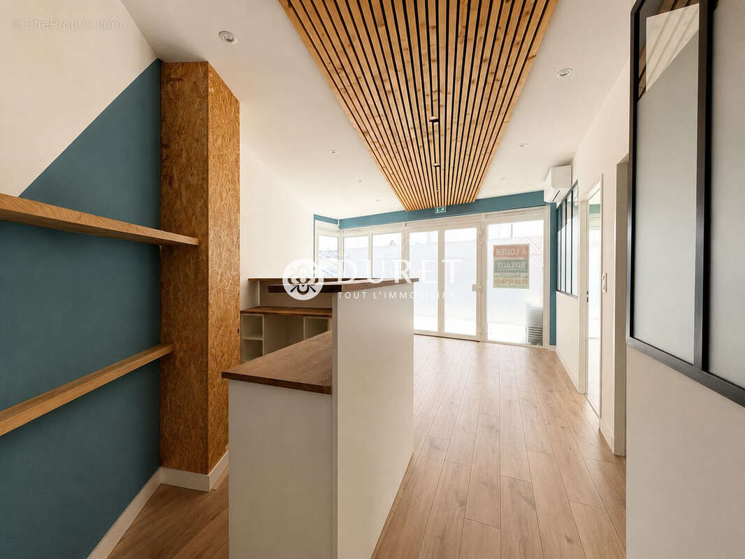 Commerce 204 m² à Les Sables-D'olonne  - photo 2