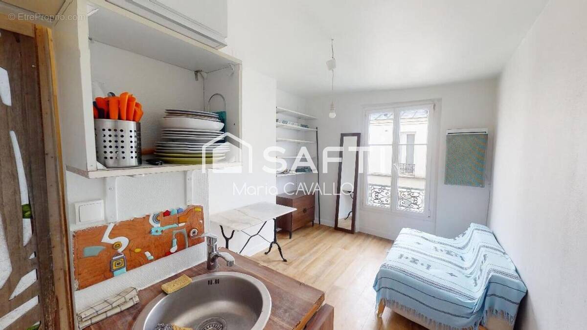 Photo 1 - Appartement à PARIS-18E