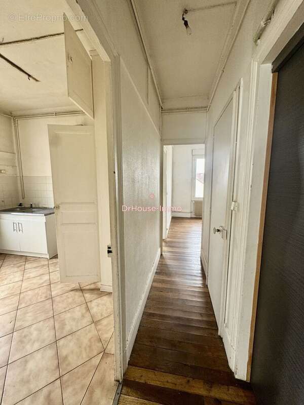 Appartement à CHALETTE-SUR-LOING