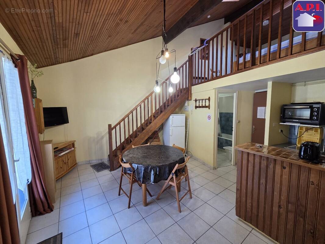 Appartement à AX-LES-THERMES