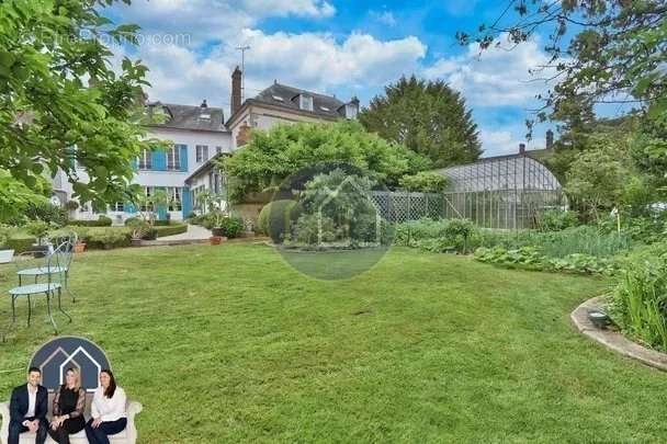 Maison à NOGENT-LE-ROI