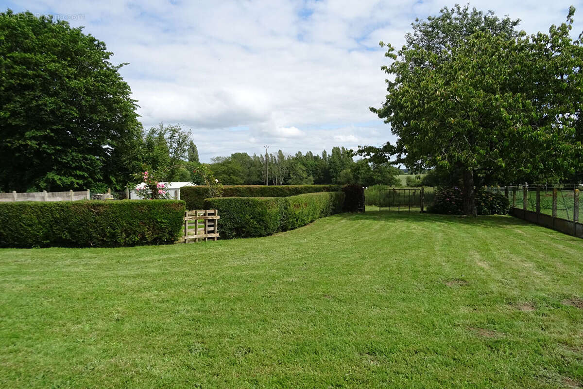 Maison à AUTHON-DU-PERCHE