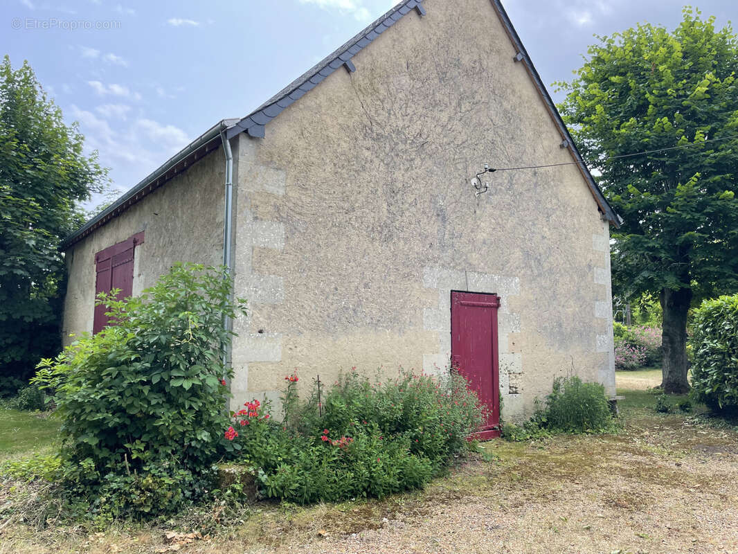 Maison à NEUVY-LE-ROI