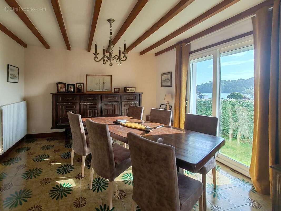 Maison à PLOUGASNOU