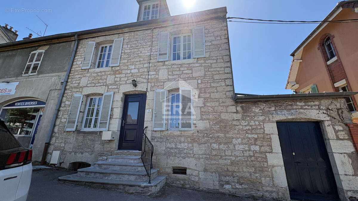Maison à DOLE