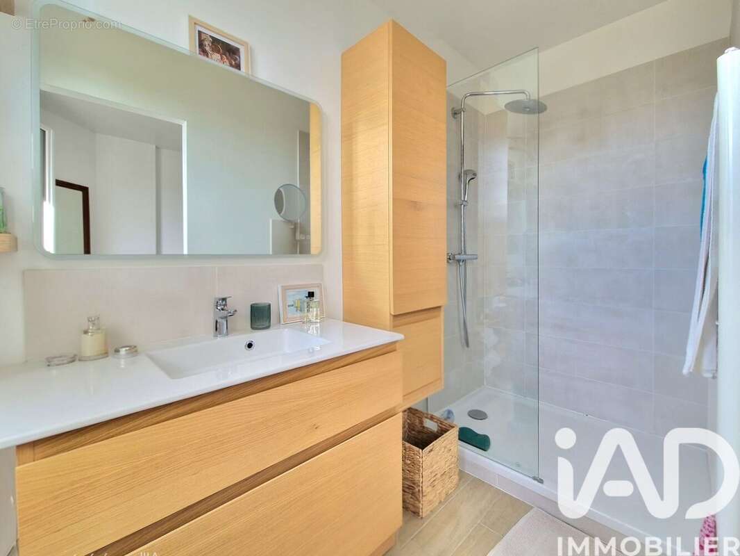 Photo 5 - Appartement à ISSY-LES-MOULINEAUX