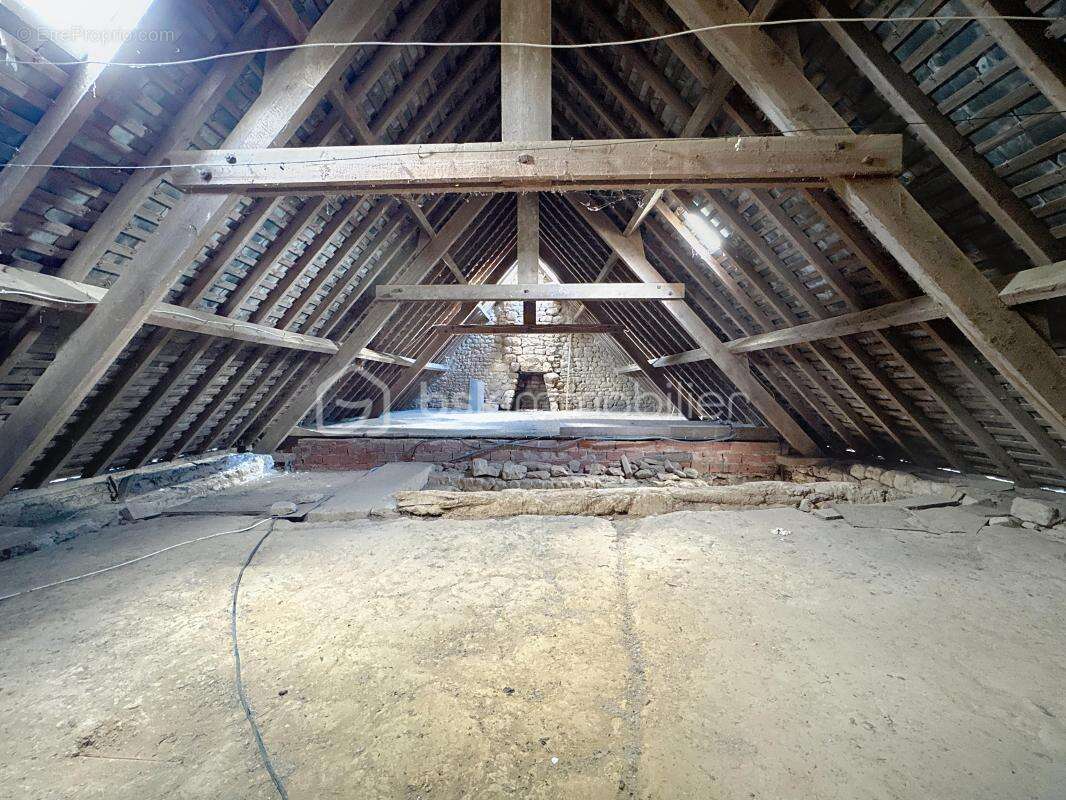 Maison à CLITOURPS