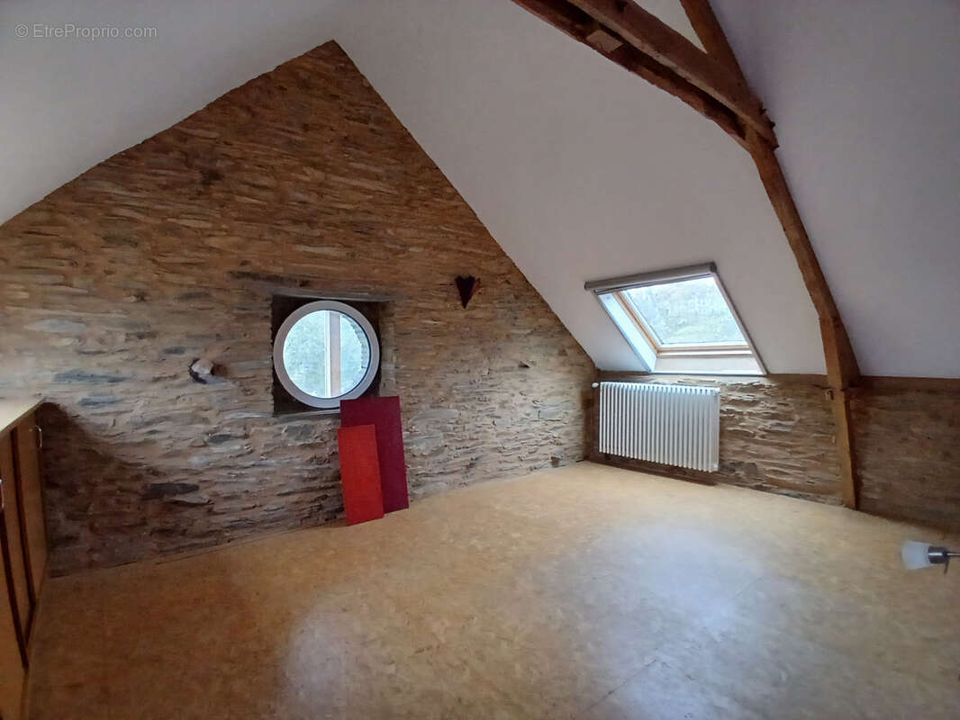 Maison à GUEMENE-PENFAO