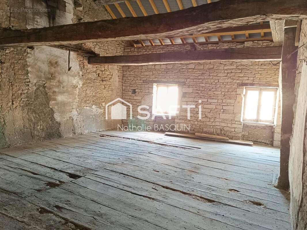 Photo 8 - Appartement à BUXY