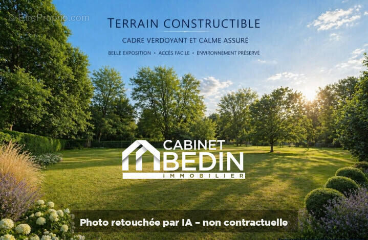 Terrain à LANDIRAS
