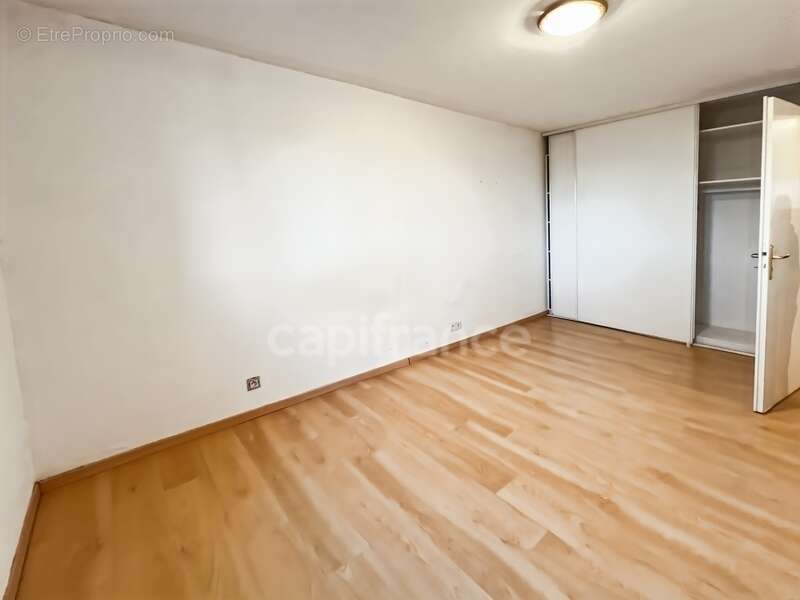 Appartement à SAINT-MARTIN-BOULOGNE