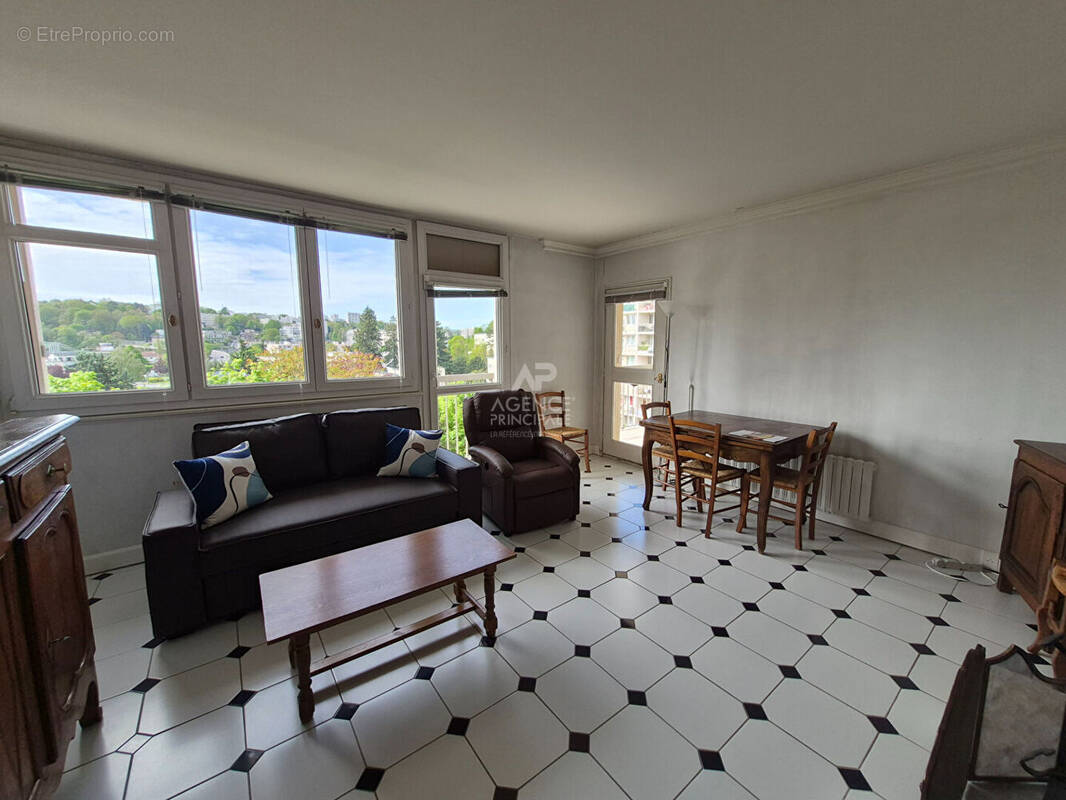 Appartement à LE PECQ