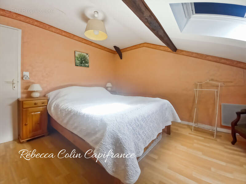 Maison à SAINT-CREPIN-D'AUBEROCHE