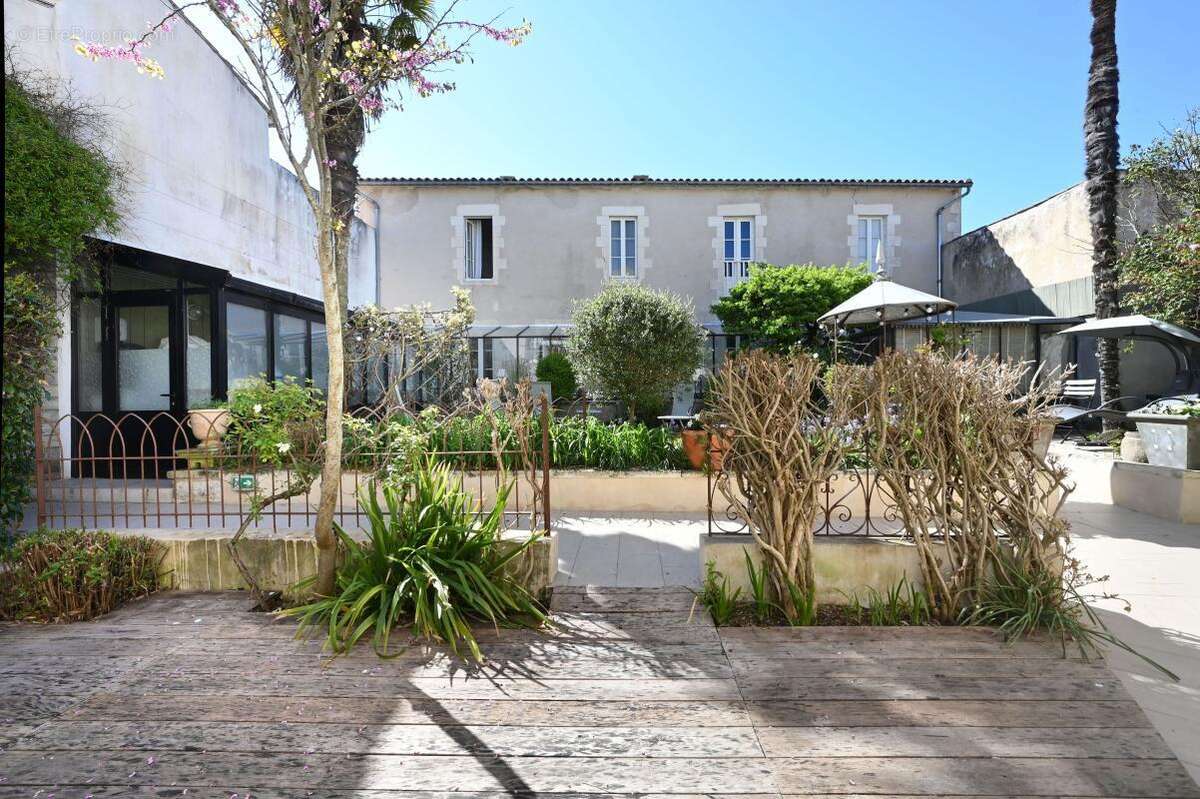 Maison à SAINT-MARTIN-DE-RE