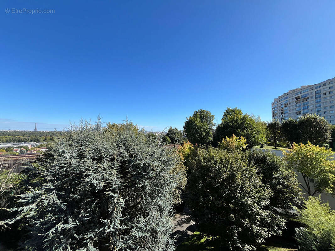 Appartement à SURESNES