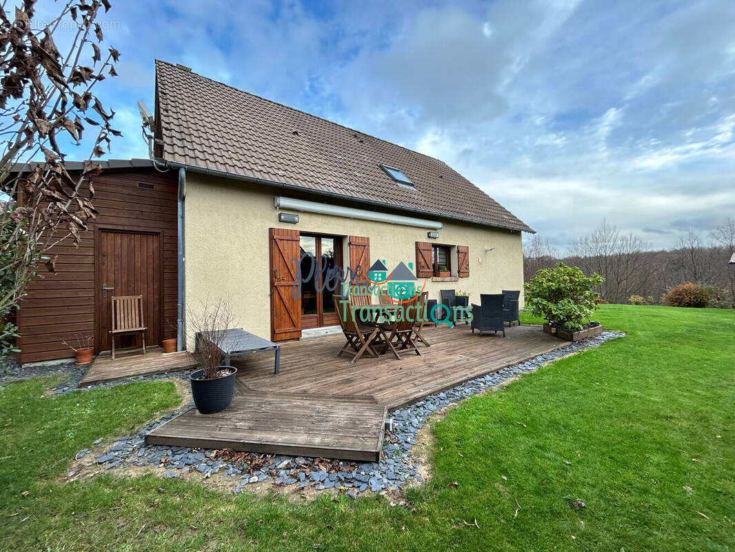 Maison à LILLEBONNE