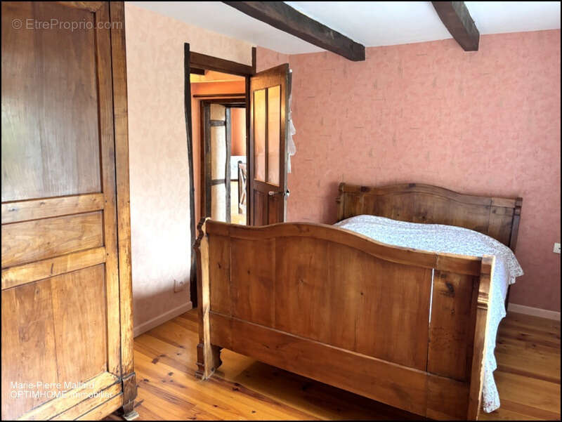 Maison familiale de 7 pièces à BOURGANEUF (23) - photo 12