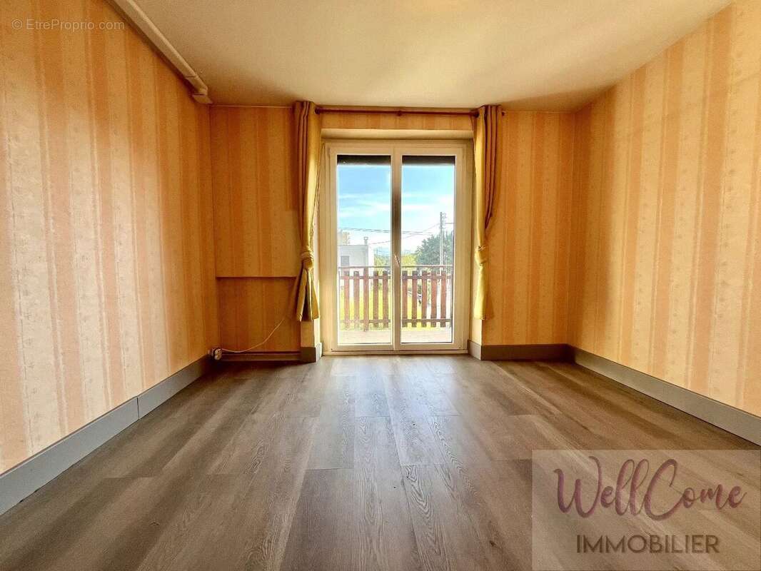 Appartement à AIX-LES-BAINS