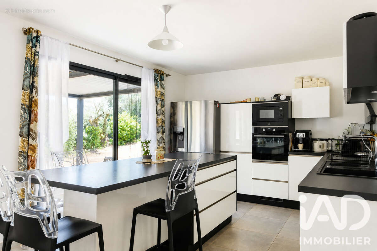 Photo 3 - Maison à LE LUC