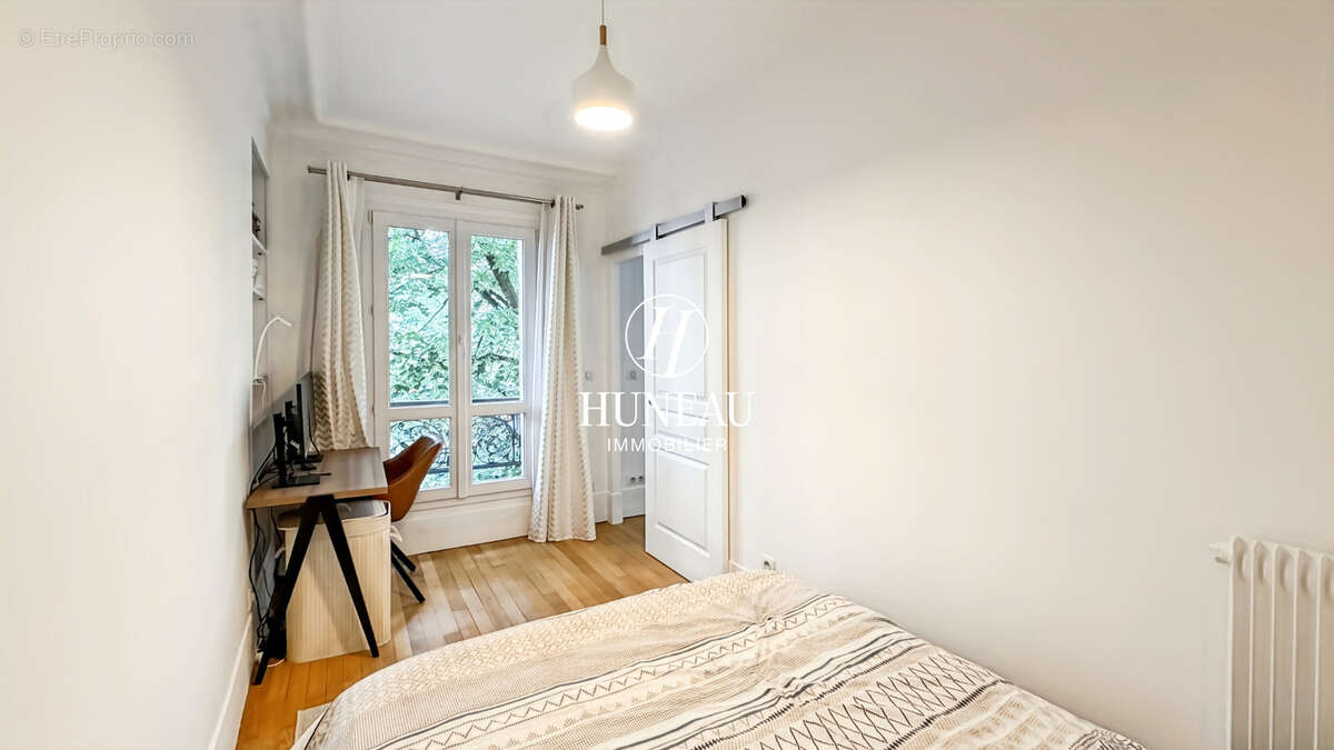 Appartement à PARIS-20E