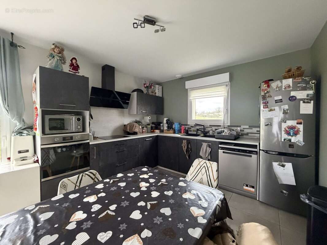 Maison à SAINT-PRIEST-TAURION