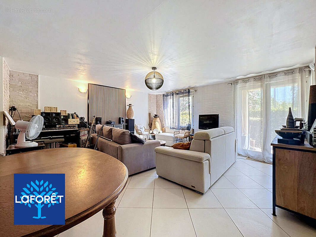 Appartement Evry Courcouronnes 2 pièces 58.32 m2 - photo 3
