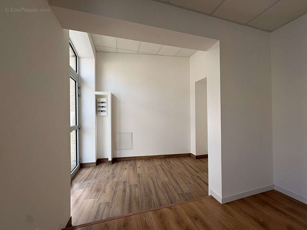 Commerce à ROCHEFORT