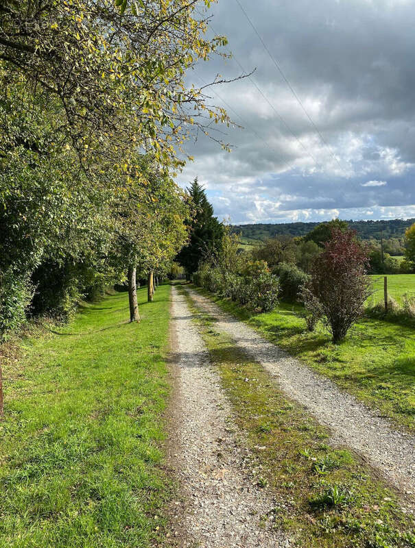 Maison à PONT-L'EVEQUE