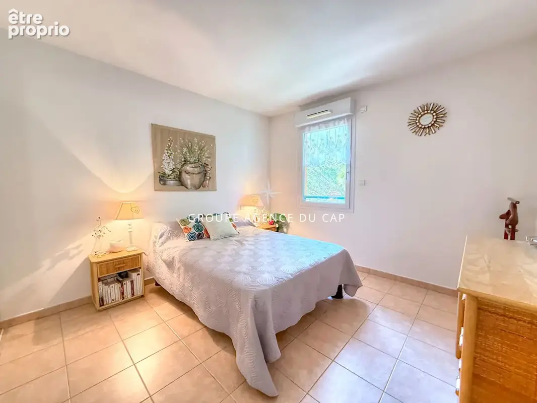 Saint raphael les golfs appartement 4 pieces dernier etage avec garage - photo 13