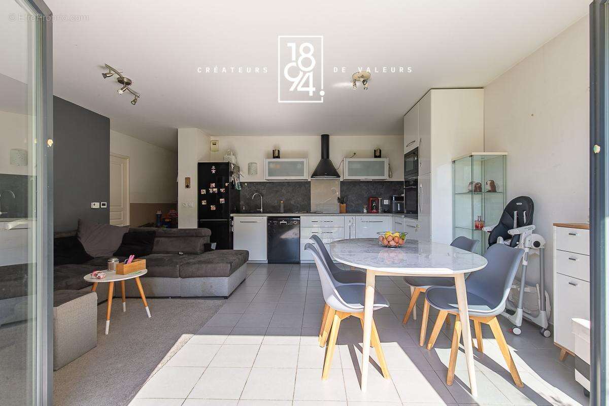 Appartement à AUBAGNE