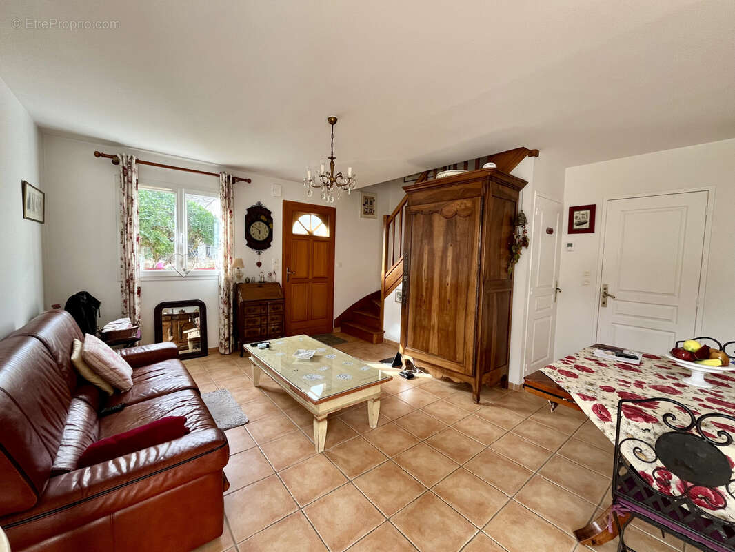Maison à BONO