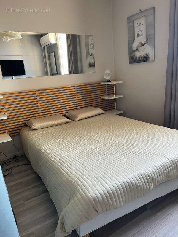 Autre à HYERES