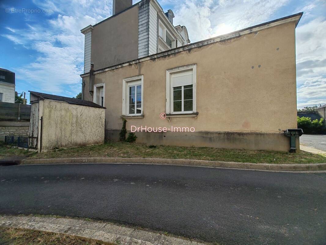 Maison à CHATELLERAULT