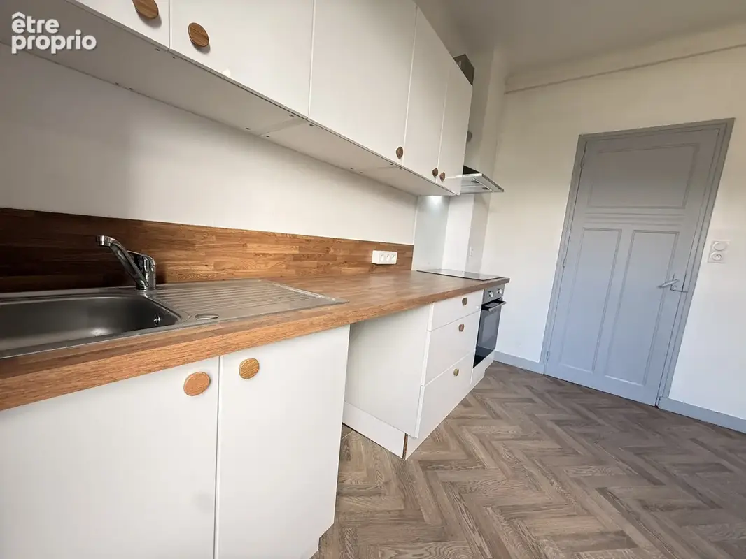 Appartement 89 m² à Pontivy  - photo 6