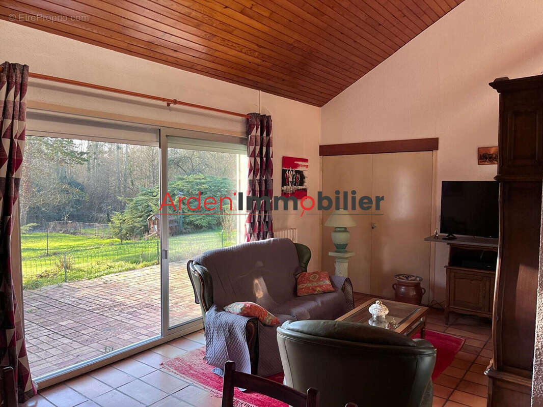 Maison à SAINT-GERMAINMONT