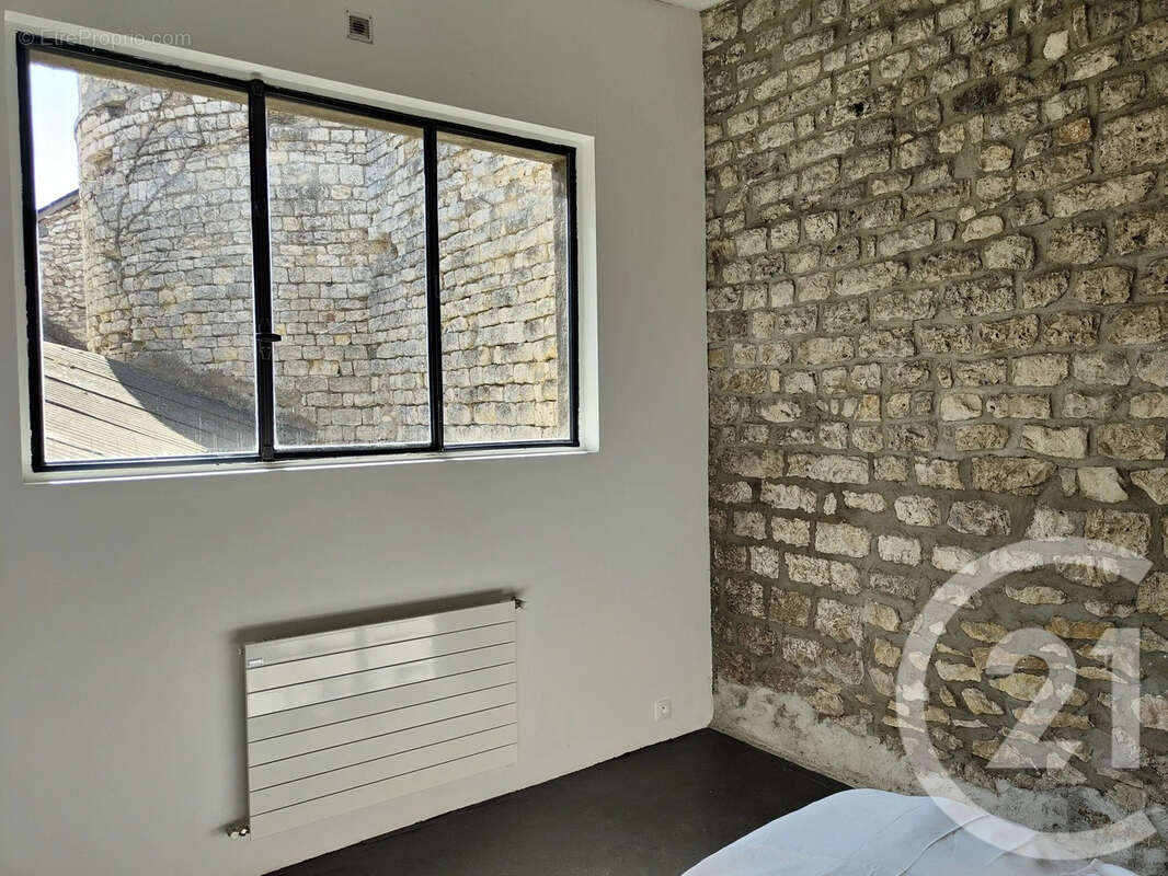 Maison à COSNE-COURS-SUR-LOIRE