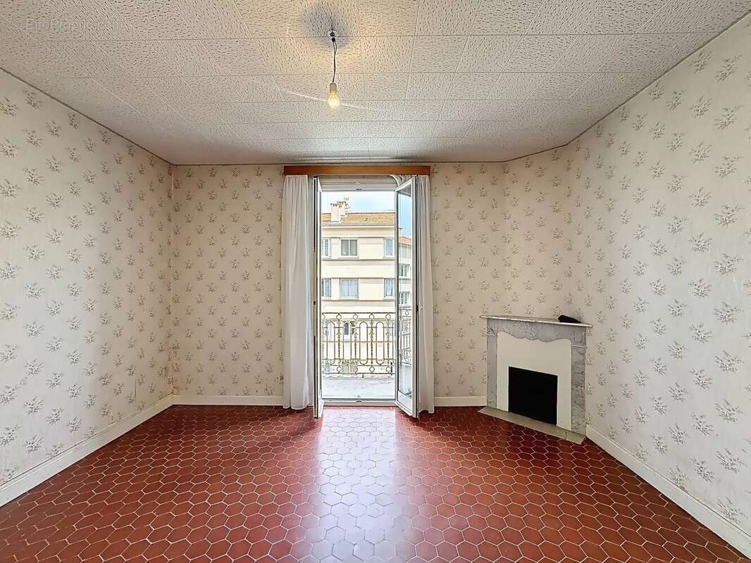 Appartement à BEAUSOLEIL