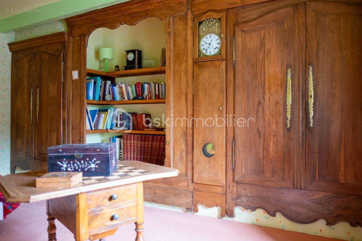 Superbe maison de caractère dans un cadre préservé - photo 22